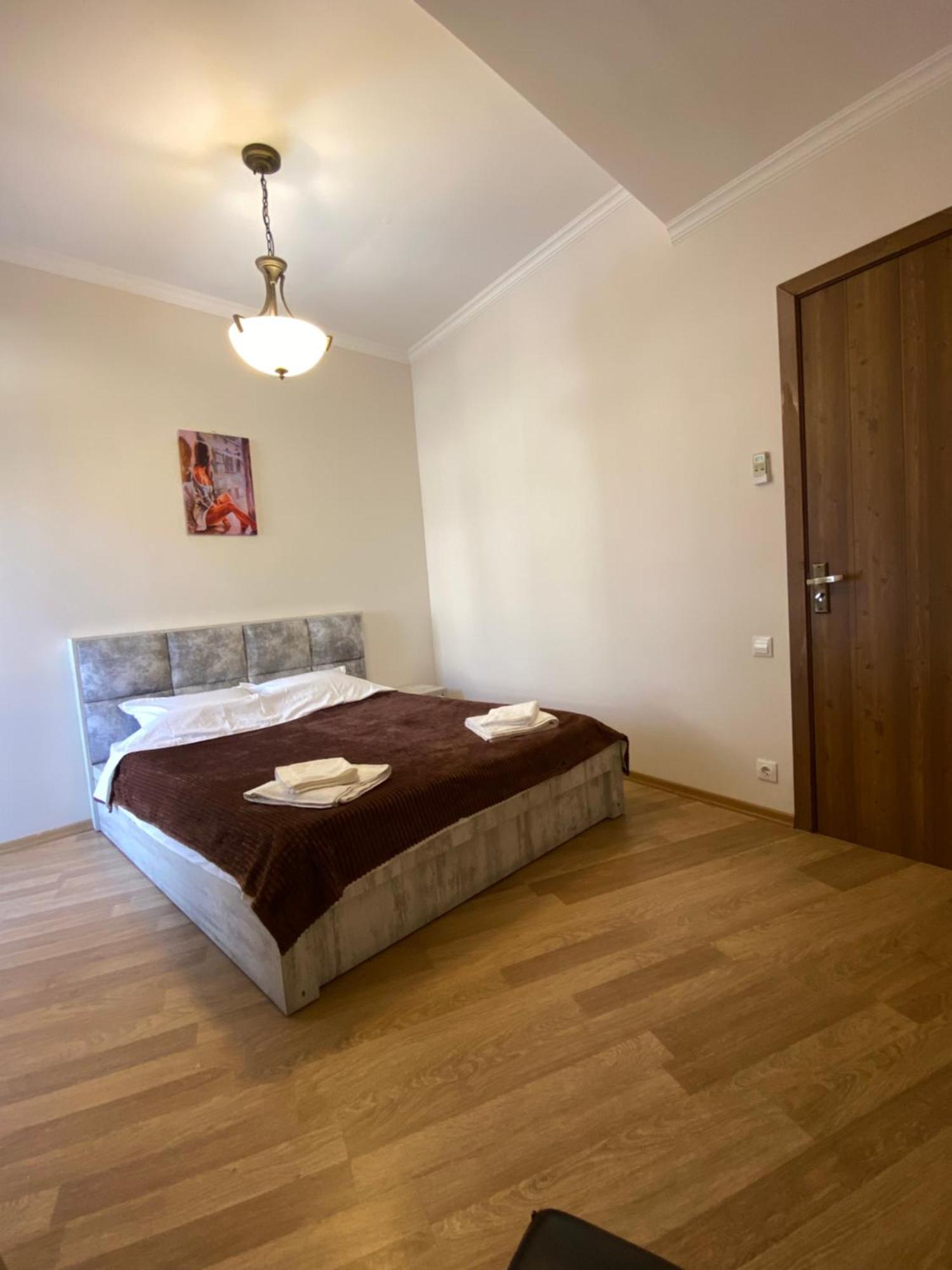 Siqvaruli Tbilisi Exterior foto